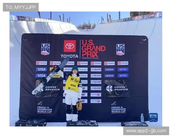 单板滑雪U型场地蔡雪桐：21年职业生涯第五次备战冬奥