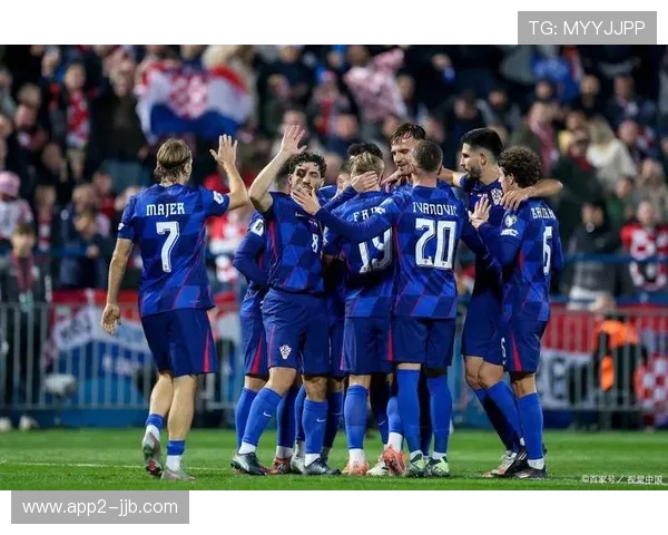 巴黎圣日耳曼迎战雷恩,主场强势回应榜首之争